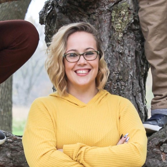 Meet your Posher, Mollie - Picture 1 of 2